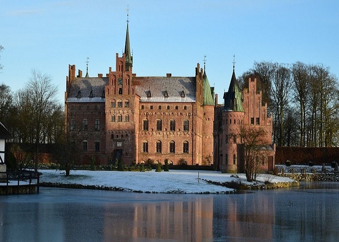 Lâu đài Egeskov