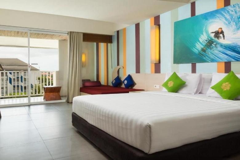 Bliss Surfer Hotel by Tritama Hospitality