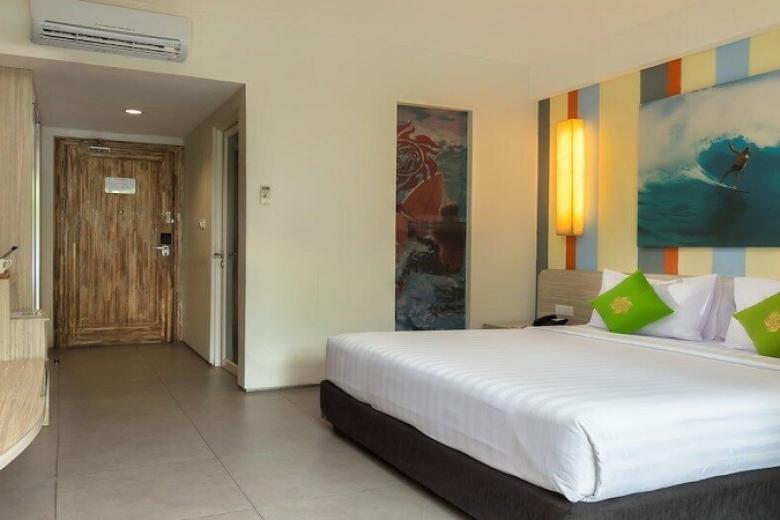 Bliss Surfer Hotel by Tritama Hospitality