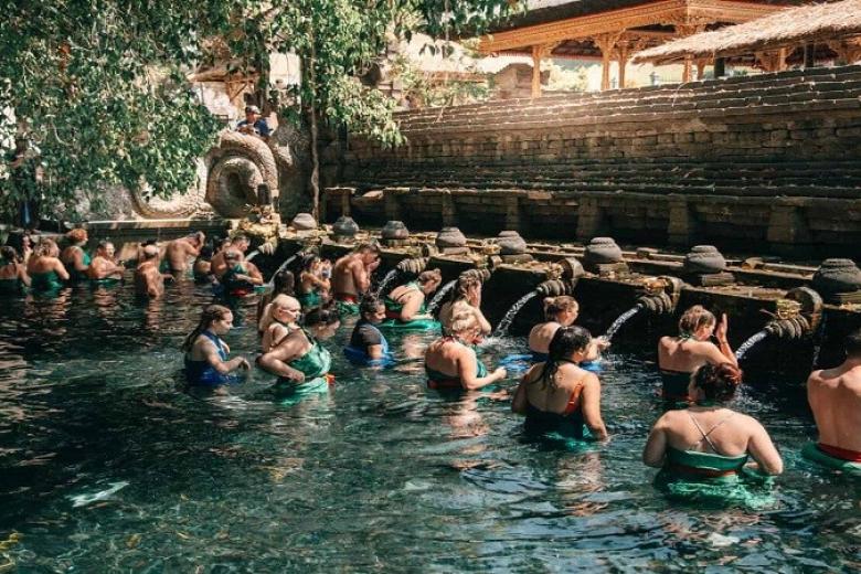 Đền Tirta Empul