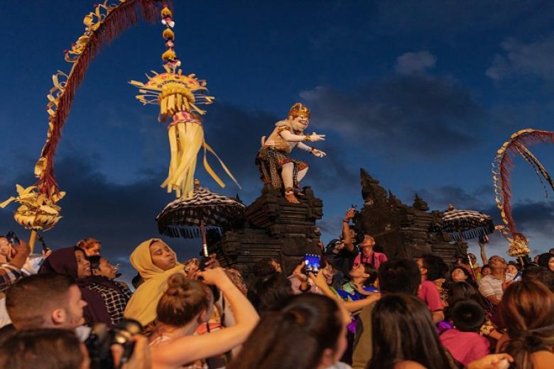 Show múa lửa Kecak