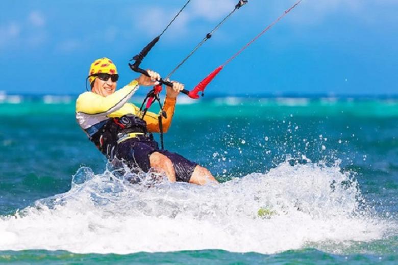 Trải nghiệm ở bãi biển Tanjung Benoa