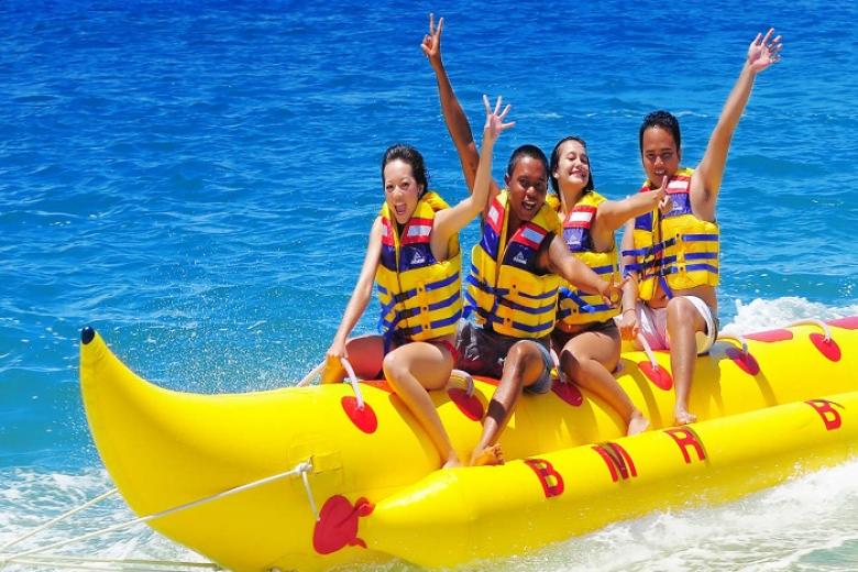 Trải nghiệm ở bãi biển Tanjung Benoa