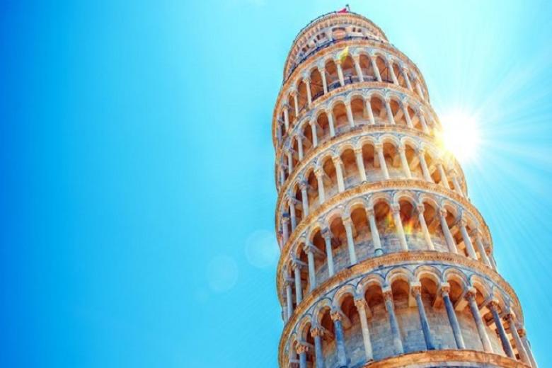 Tháp Nghiêng Pisa