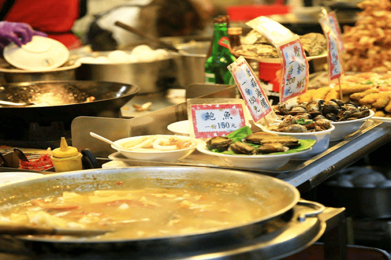 Chợ đêm Lục Hợp