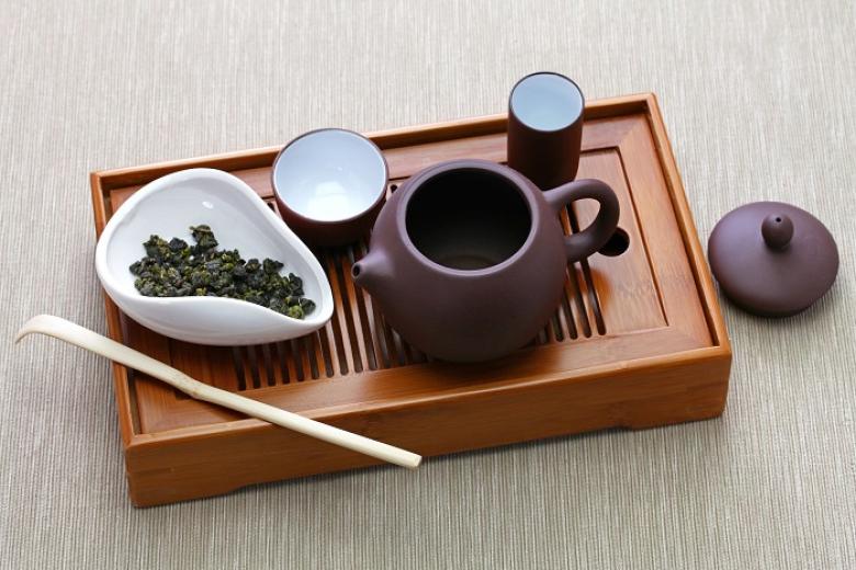Thưởng thức trà Ô Long Đài Loan