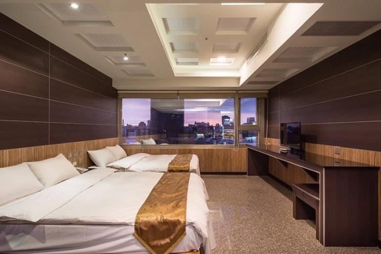 Twinstar Hotel