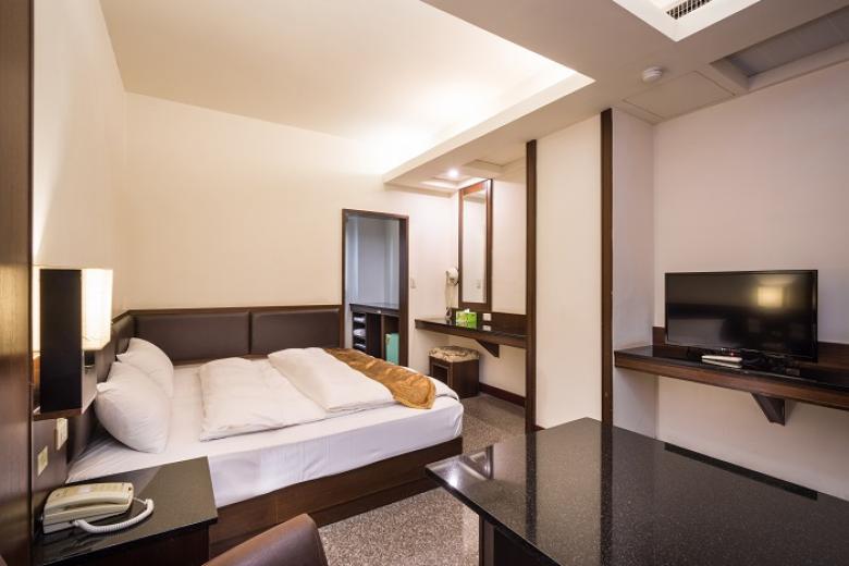 Twinstar Hotel