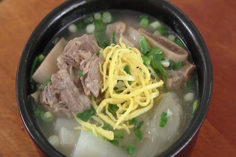 Canh sườn bò Hàn Quốc