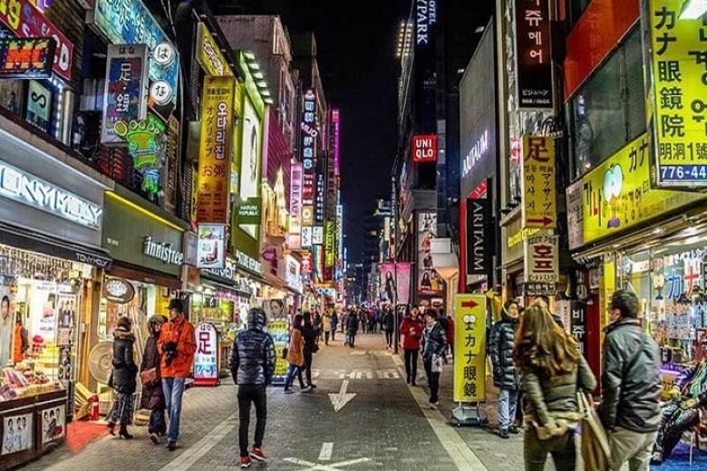 Chợ Myeongdong