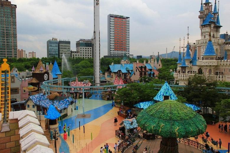 Lotte World