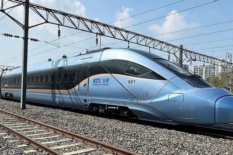 Trải nghiệm đi tàu cao tốc KTX