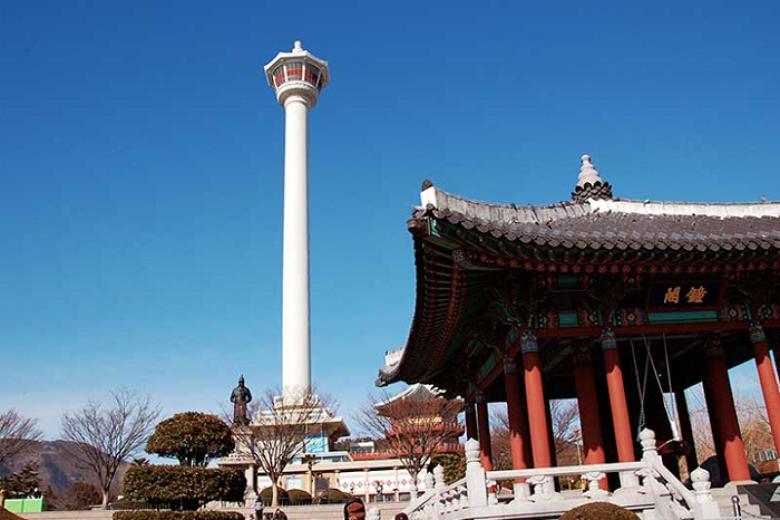Tháp Busan