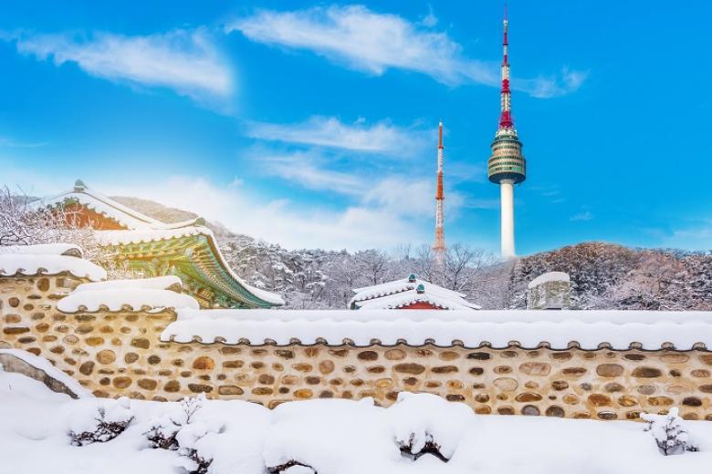 Tháp Nam San (N Seoul Tower)
