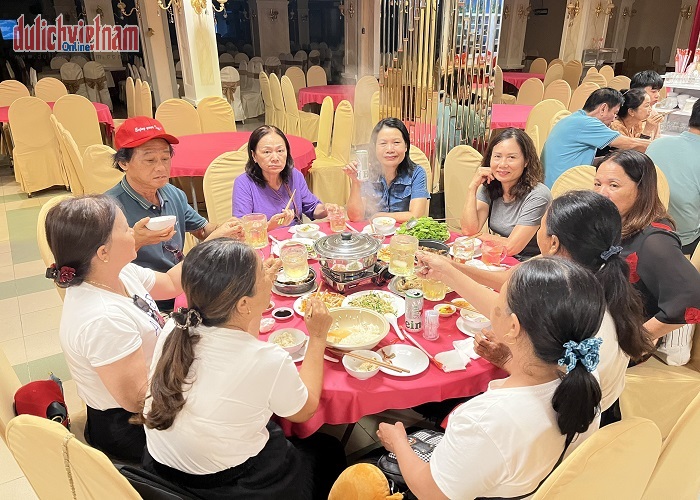 Nhà hàng