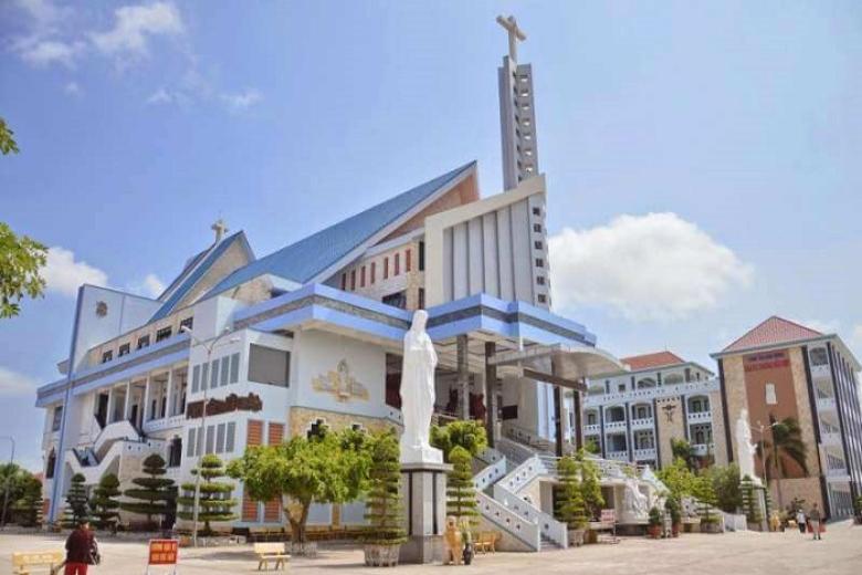 Nhà Thờ Tắc Sậy