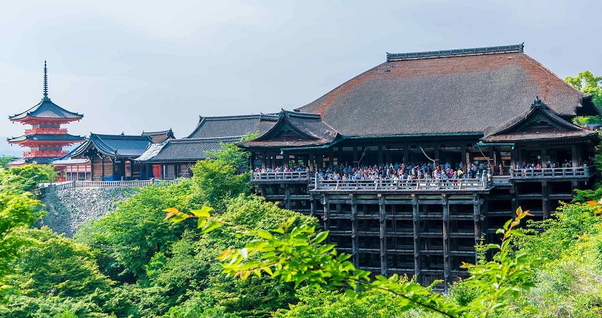 Chùa Kiyomizu-dera