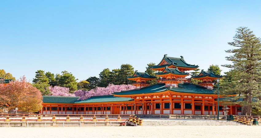 Đền Heien Jingu