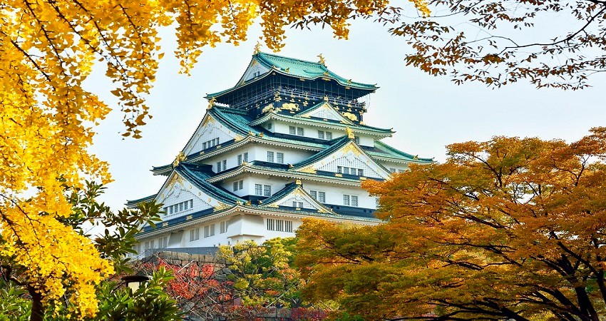 Lâu đài Osaka (Osaka Castle)