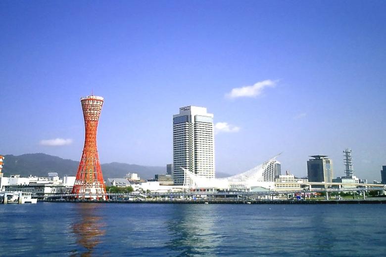 Cầu cảng Kobe