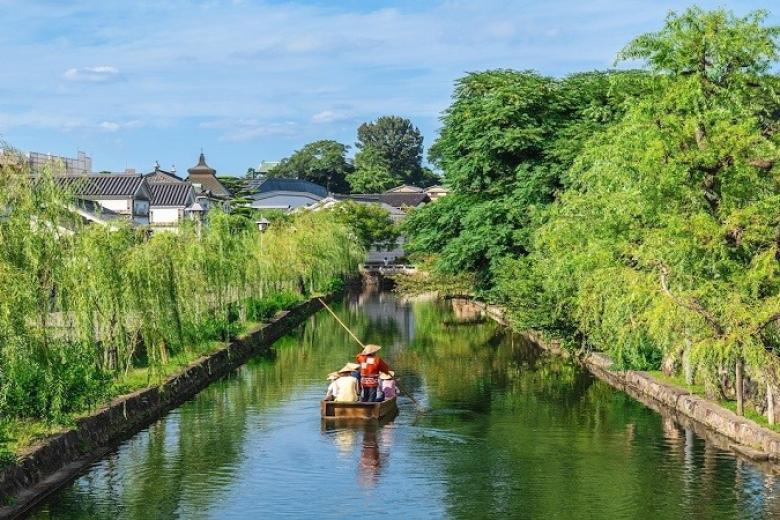 Khu phố cổ Kurashiki Bikan