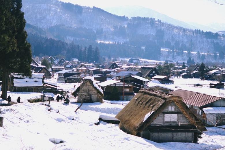 Làng cổ Shirakawago