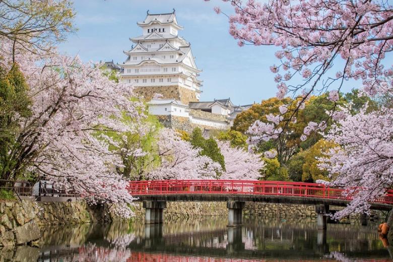 Lâu đài Osaka