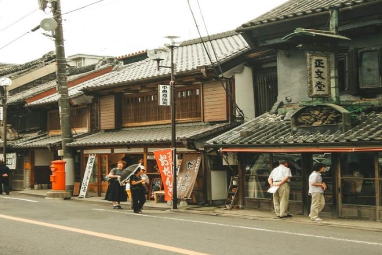 Little Edo Sawara