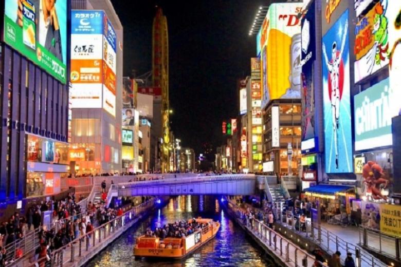 Dạo bộ ở khu phố Dotonbori