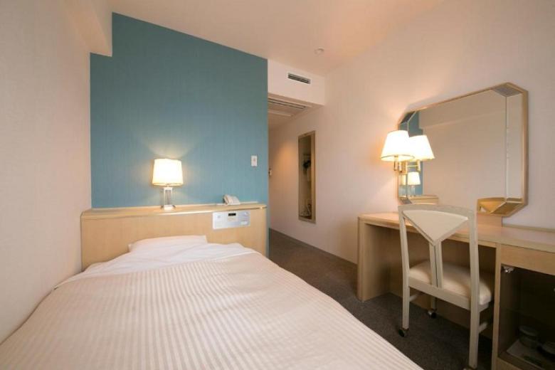 Shin Osaka Washington Hotel Plaza