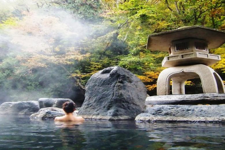 Tắm Onsen