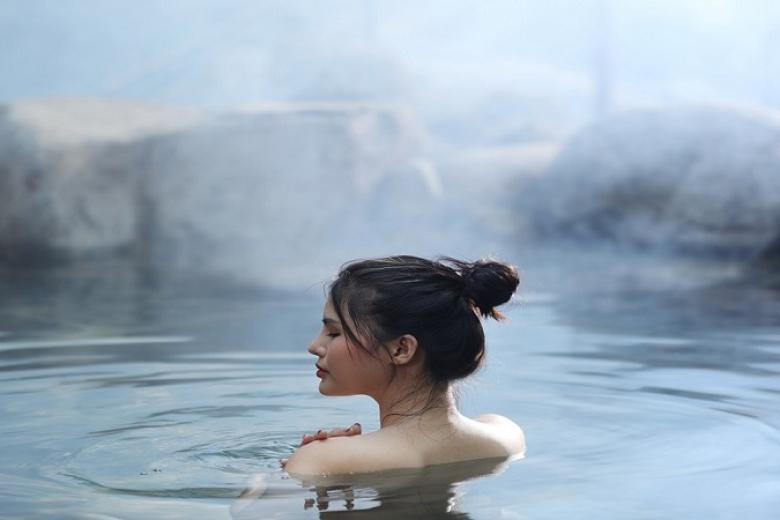 Tắm Onsen