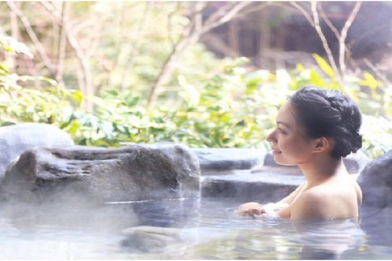 Tắm Onsen