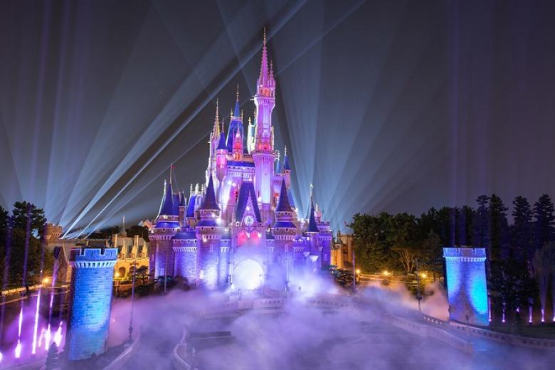 Tự do vui chơi tại Tokyo Disneyland