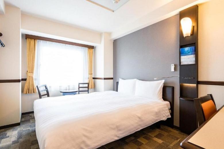Toyoko INN Chubu International Airport main building Orange side