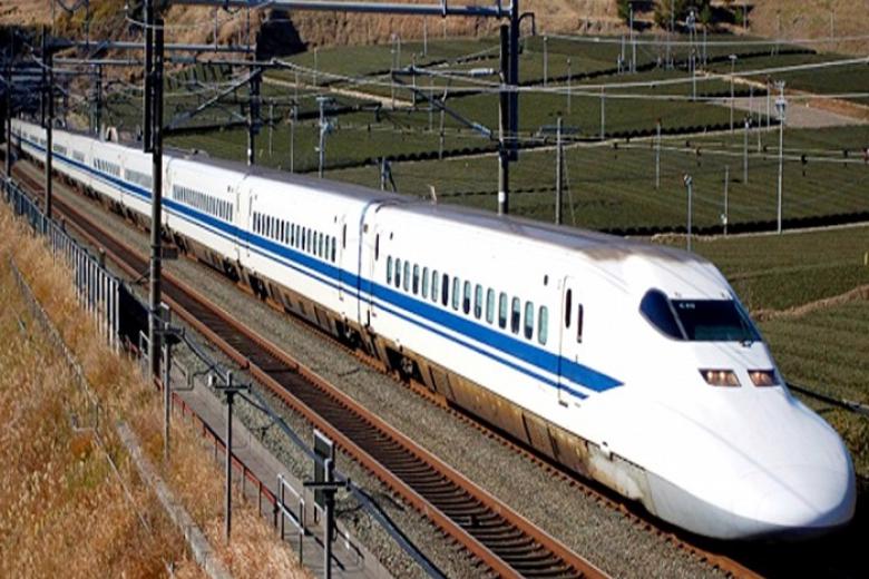 Trải nghiệm hái đi Tàu siêu tốc Shinkansen 30km/h (Nagoya – Toyohashi)