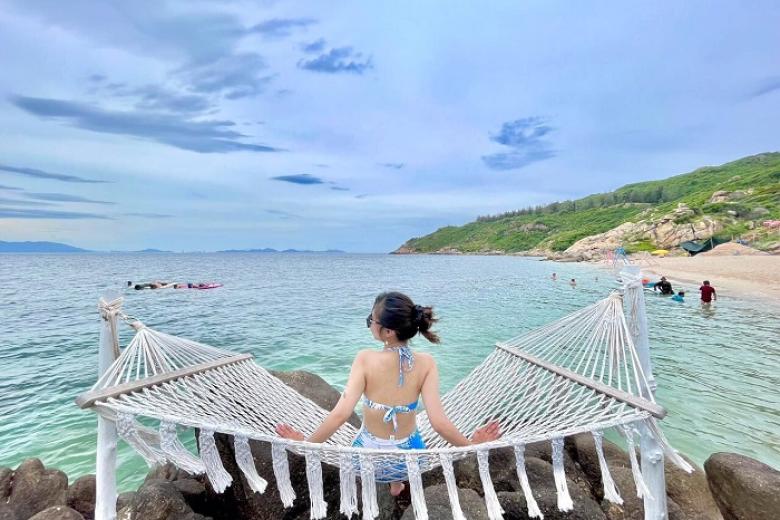 Tắm biển ở Quy Nhơn
