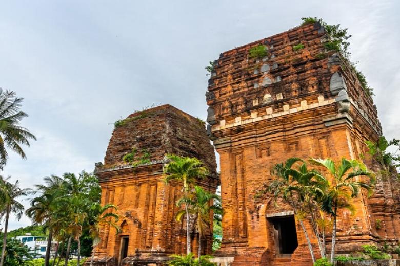Tháp Đôi Quy Nhơn