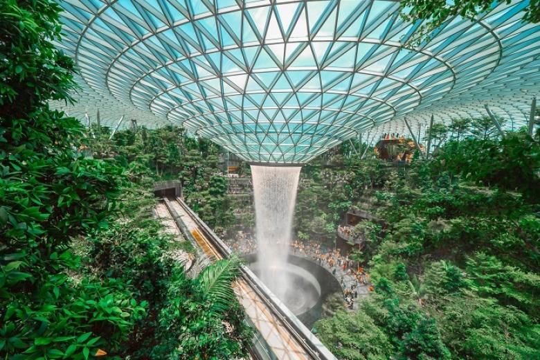 Thác nước Jewel Changi