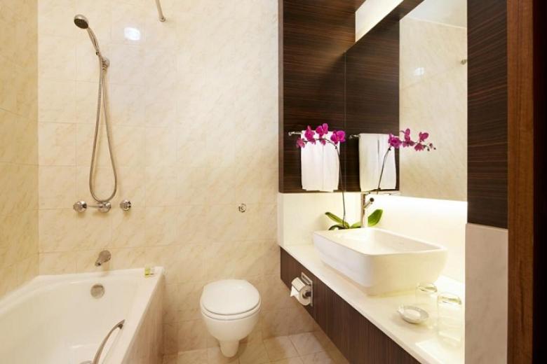 Village Hotel Bugis