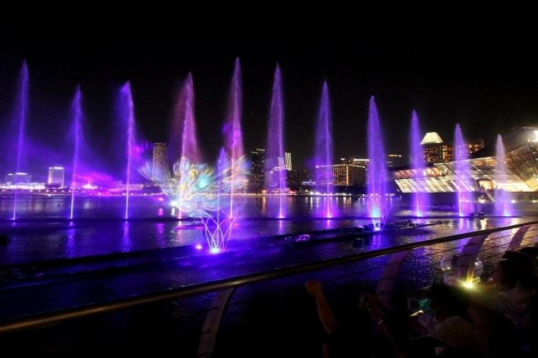 Spectra - A Light & Water Show