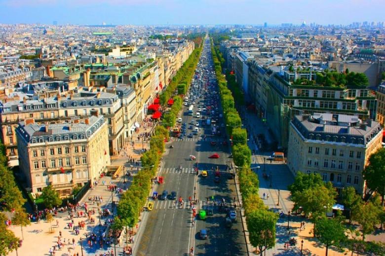 Đại Lộ Champs Elysees
