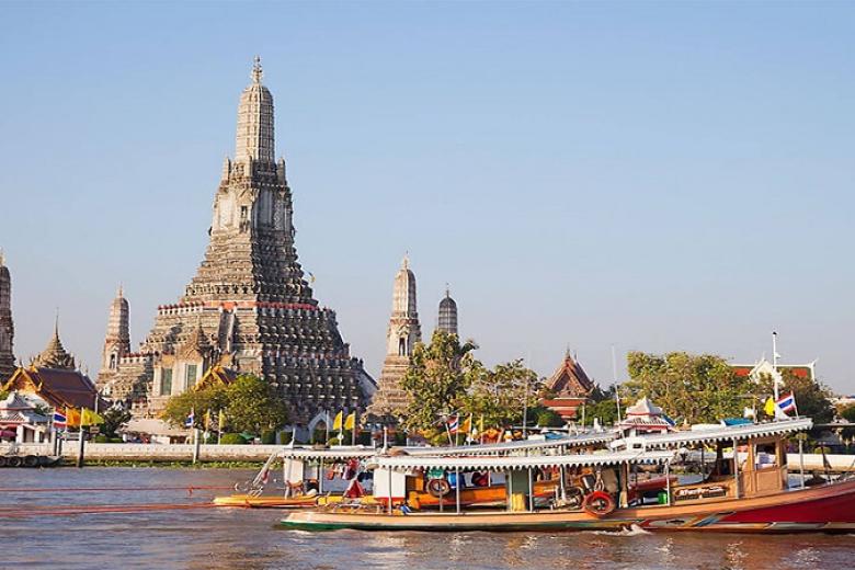 Dạo thuyền trên dòng sông Chaophraya Huyền thoại