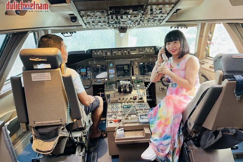 Plane Cafes