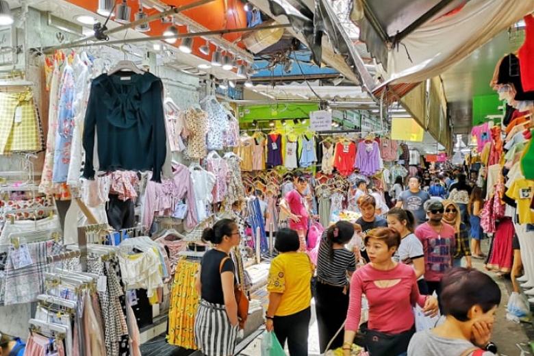 Pratunam Market