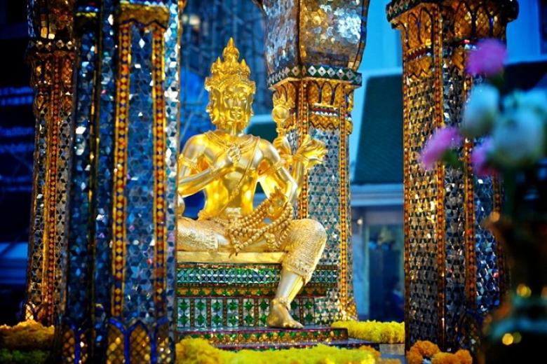 Đền Phật Bốn Mặt San Phra Phrom