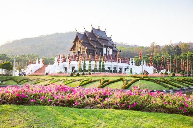 Vườn Hoa Hoàng Gia Royal Flora Garden