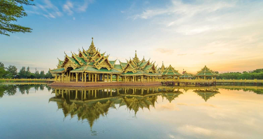 Công viên thành phố Thung Si Muang