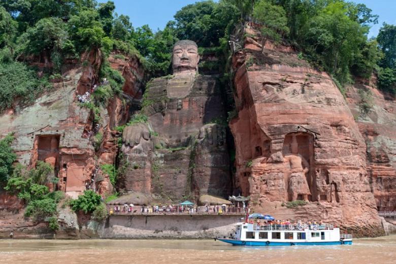 Lạc Sơn Đại Phật