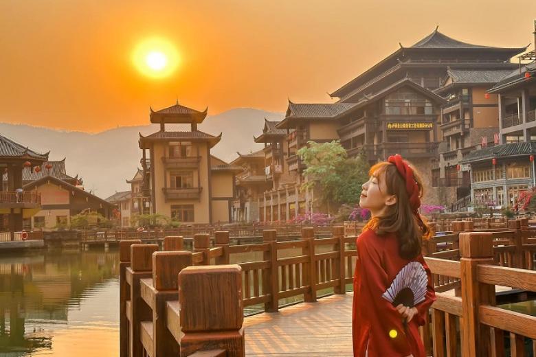 Làng Miêu Tích Thủy - Bình Biên
